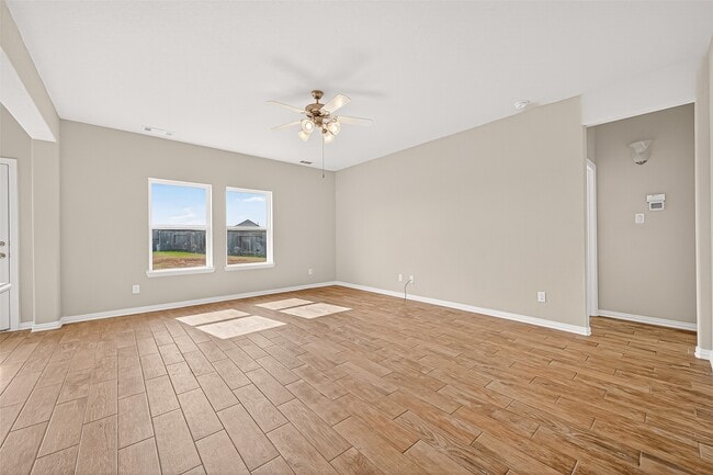 Photo - 9738 Willowmoor Lane