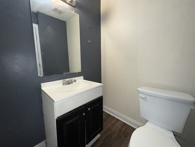 Photo - 1219 Shalimar Dr