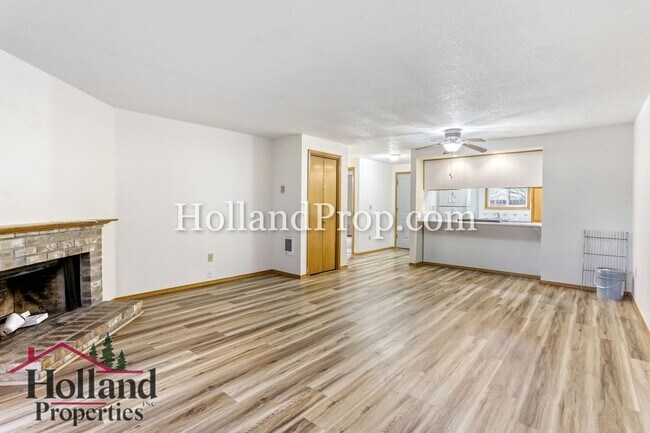 Photo - Comfortable 2-Bedroom Home Near Parks & Transit in Beaverton