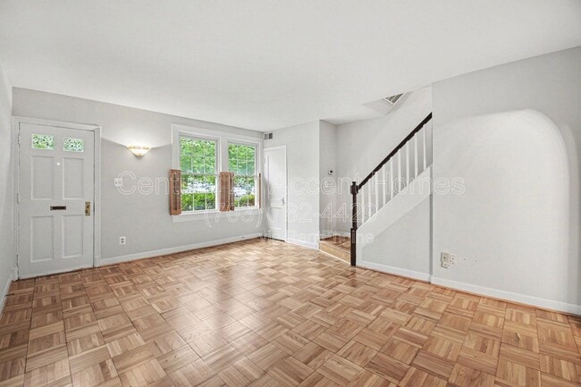 Photo - 1510 S Edgewood St Unit Apt 550