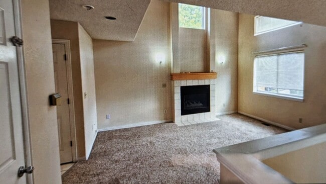 Photo - AWESOME 3-BDRM, 3-BATH, 2-STORY HOME + WALKOUT BASEMENT! JANUARY 1st MOVE-IN!