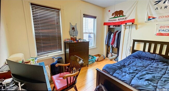 Photo - 378 Washington St