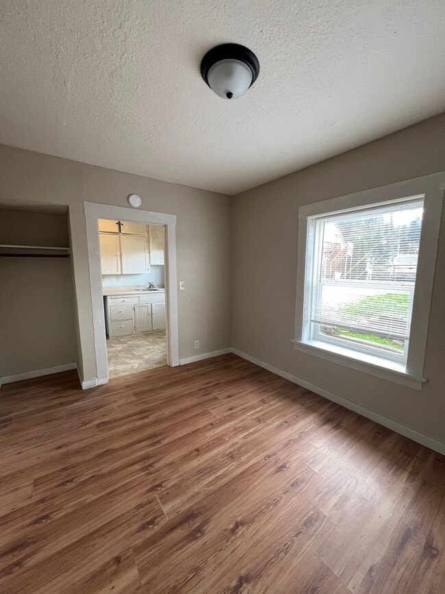 Photo - 93754 Unit 7