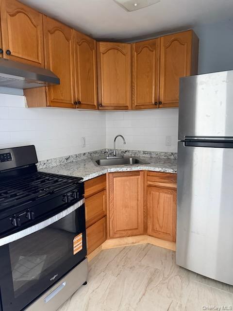 Photo - 50-41 61st St