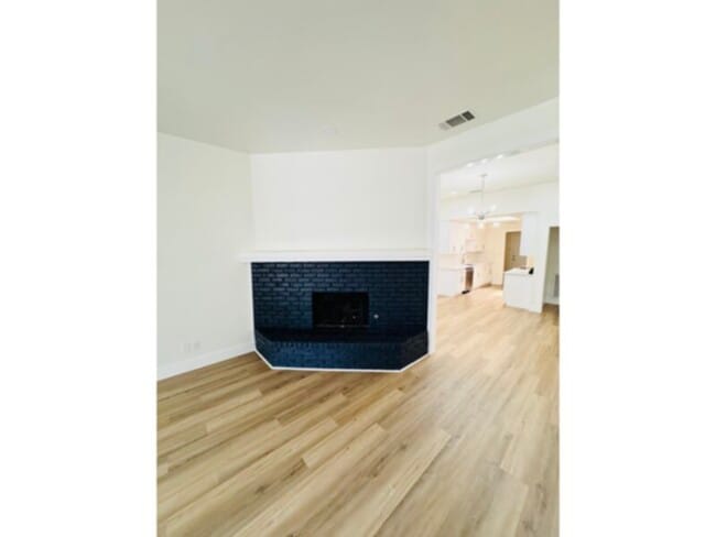 Photo - 9215 Highedge Cir