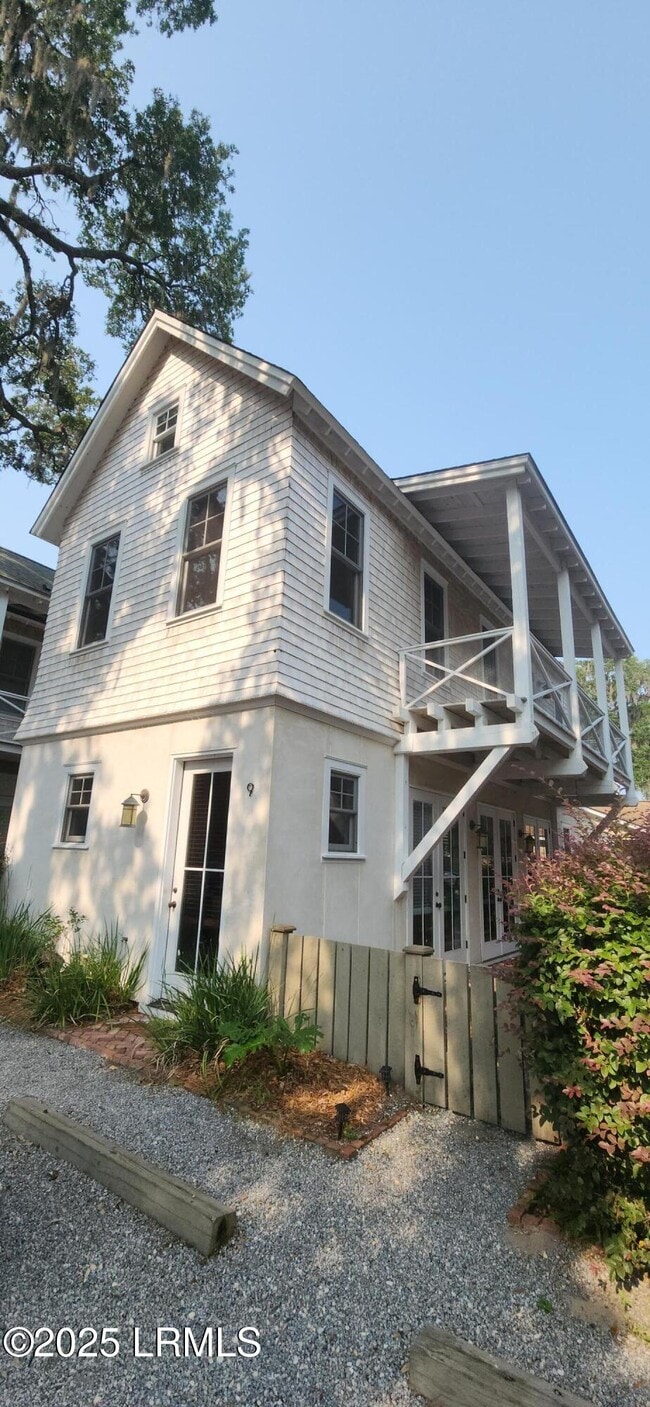 Building Photo - 905 16th St Rental