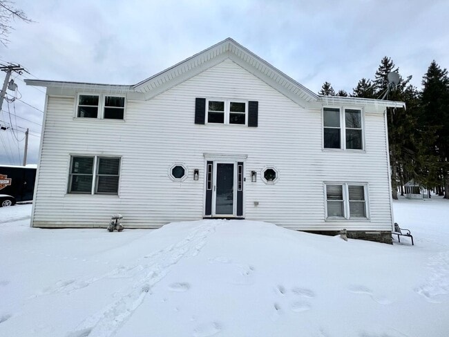 Photo - 4710 County Rte 22