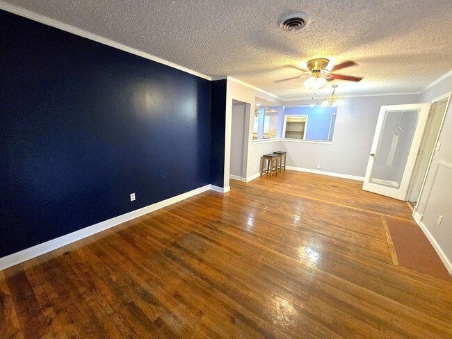 Photo - Rent Includes ALL utilities, yard maintenance and Wifi Unit 3891 Frasier St- 1