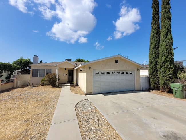 Your Beautiful New Home! - 11050 Keswick St House