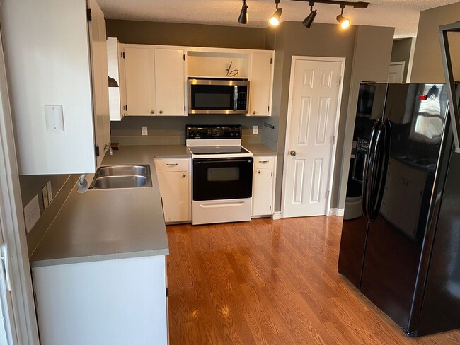 Photo - 4-bedroom / 2 bath Home located in a Heights area in Clarkston, WA