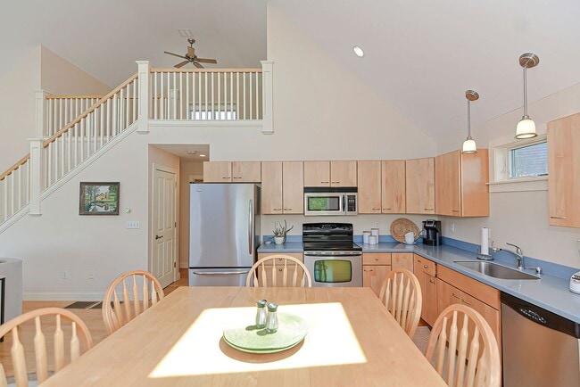 4 Bryn Mawr Way