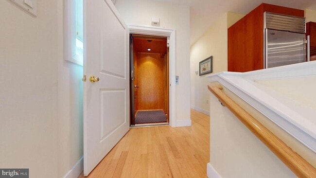 Photo - 214 N Decatur Ave
