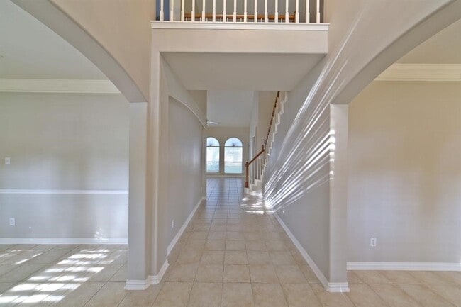 Photo - 407 Groveton Ridge Ln