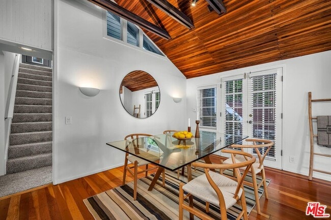 Photo - 10546 Selkirk Ln