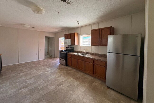 Photo - 606 Buckwheat Dr