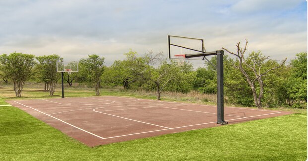 Photo - 8911 Rainbow Crk