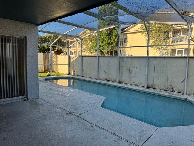 Photo - 2510 Hamlet Ln