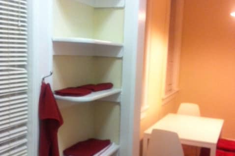 cocina en comedor - 1 S Passaic Ave Unidad B