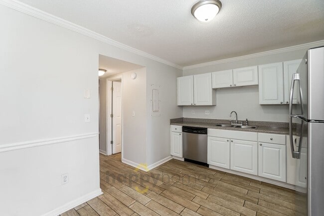 Photo - 2 Bed 1.5 Bath in Mepkin Place of West Ashley