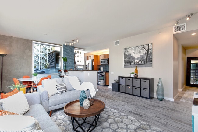 Photo - 321 Tenth Ave Unidad 302