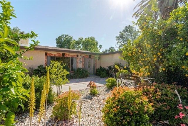 Photo - 19026 Keswick St