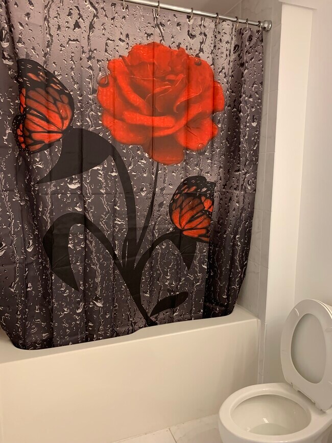 Building Photo - 7120 Amherst Ave