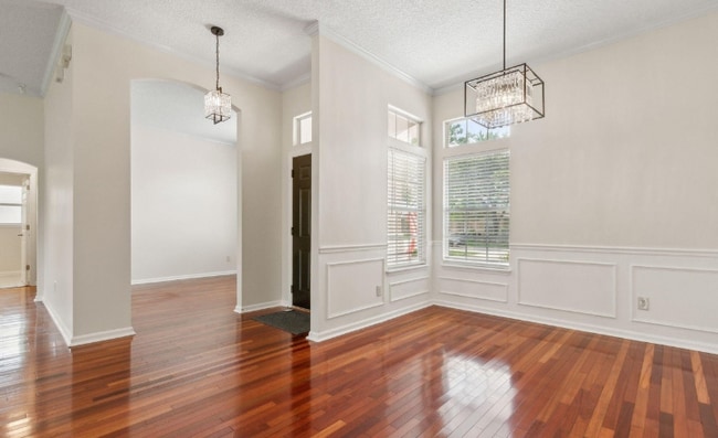 Photo - 1912 Bluebonnet Way