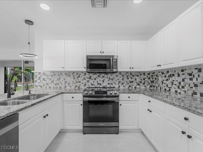 Photo - 741 Boulogne Ct