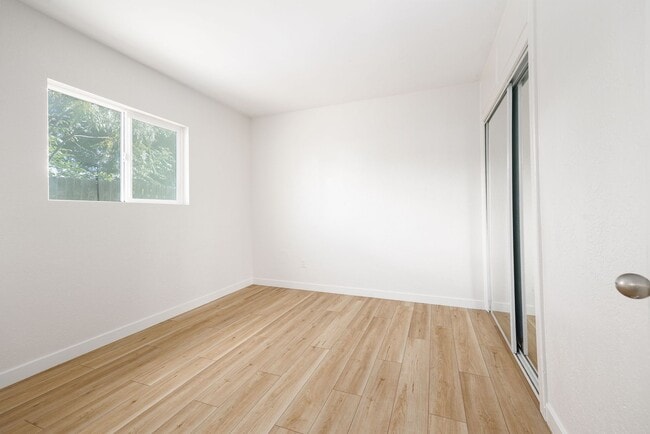 Photo - 767 Ball Ave Unit 767 Ball Ave B