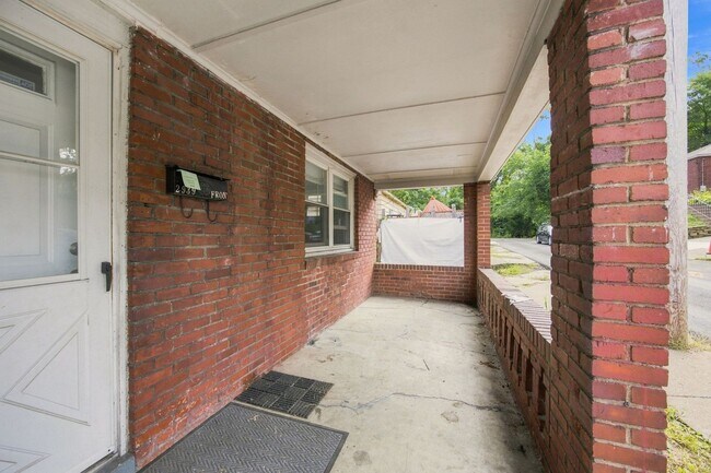 Photo - 2937-2939 Freeland St Unit 2939 Freeland St