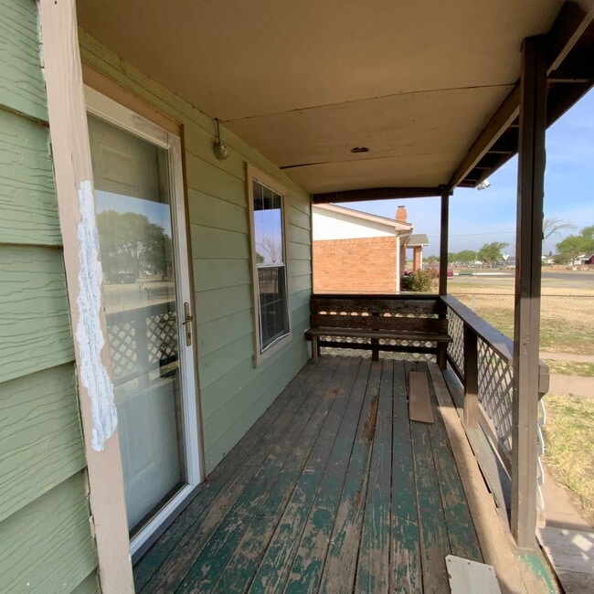 Photo - 3 Bedroom 1 Bath home Call today for Move in Special