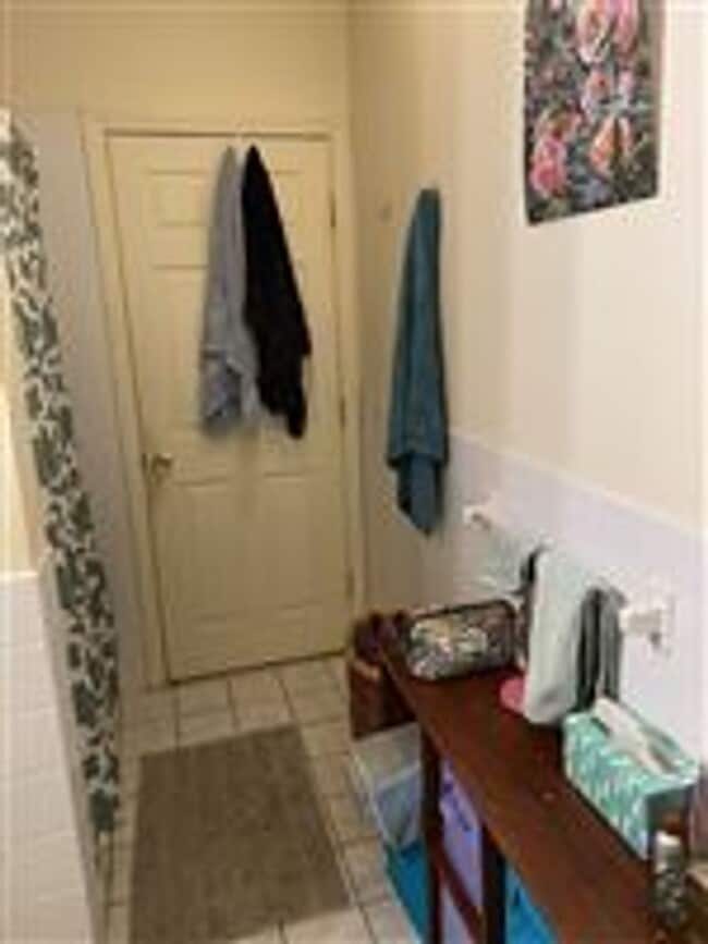 Photo - Nice 1 bed in great area