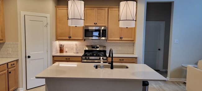 Building Photo - 405 Rise Ln Rental