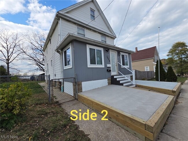 Photo - 3658 W 58th St