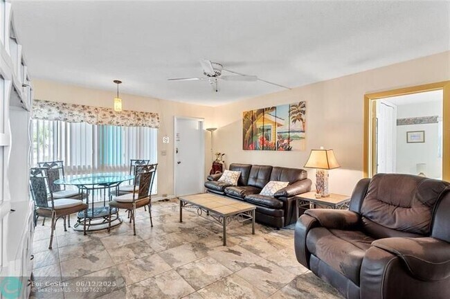 Photo - 3225 NE 16th St Unit 20A