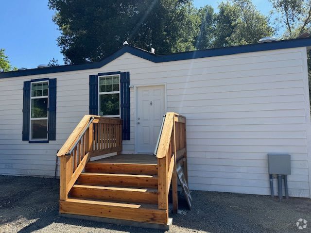 Building Photo - 2291 Guerneville Rd Rental