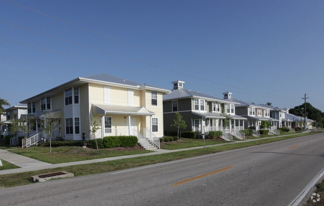 Photo - Gulf Breeze Apartment Homes
