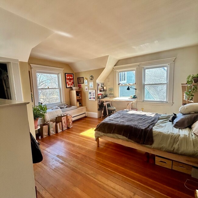 Photo - 8 Selkirk Rd Unit 8