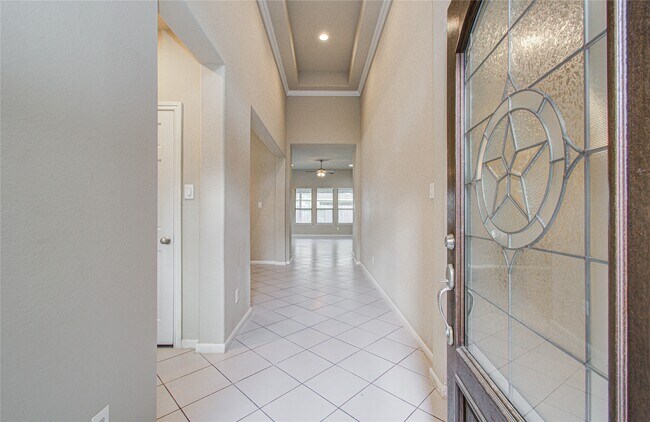 Photo - 15702 Whisper Woods Dr