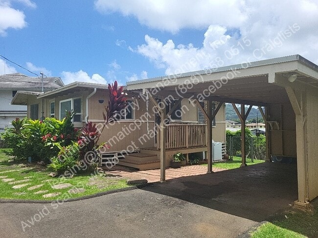 Charming 3-Bedroom Pet-Friendly Home with ... - Charming 3-Bedroom Pet-Friendly Home with ...