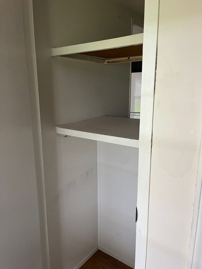 Photo - Well maintained mobile home