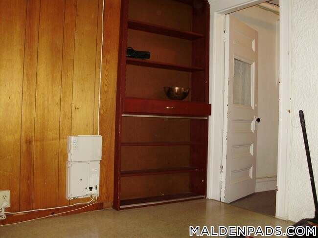 Photo - 94 Maple St Unidad B