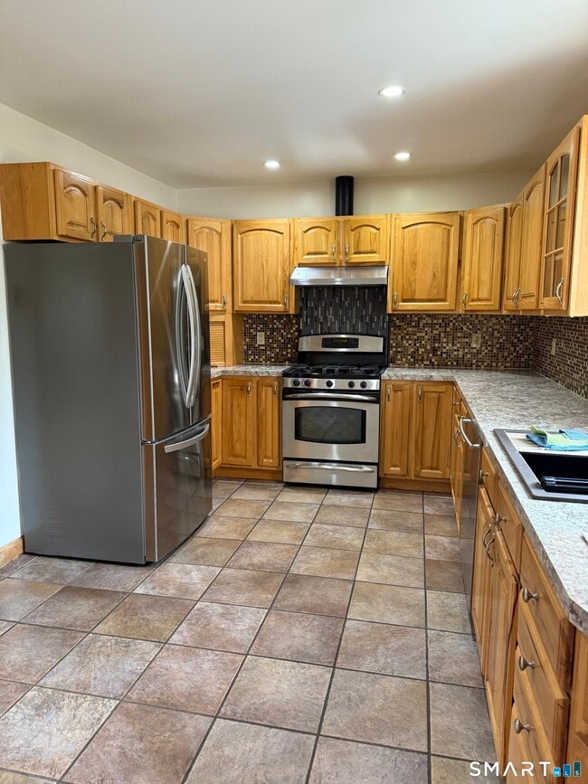 Building Photo - 28 Galpin St Unit REAR