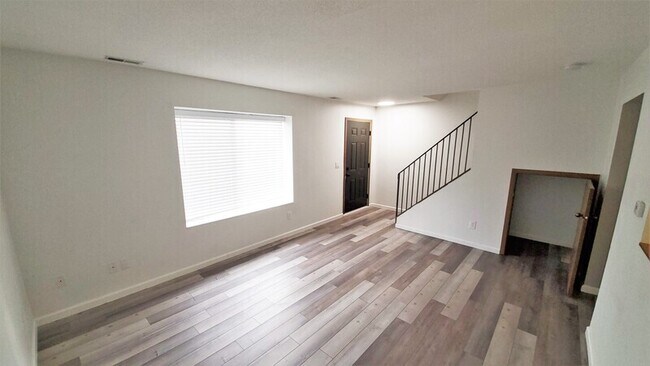 Photo - 436 N 18th Ave