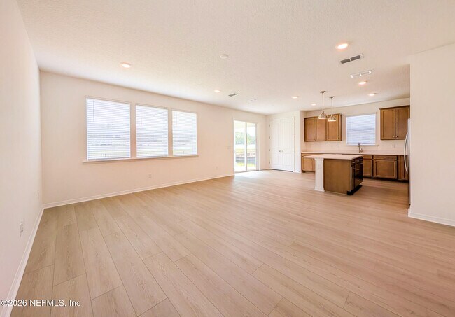 Photo - 1865 SUE MEADOW Ln