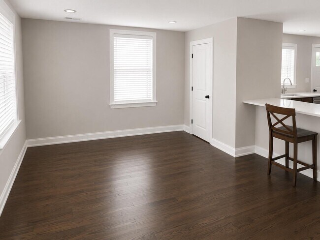 Photo - 1057 Lancaster Ave