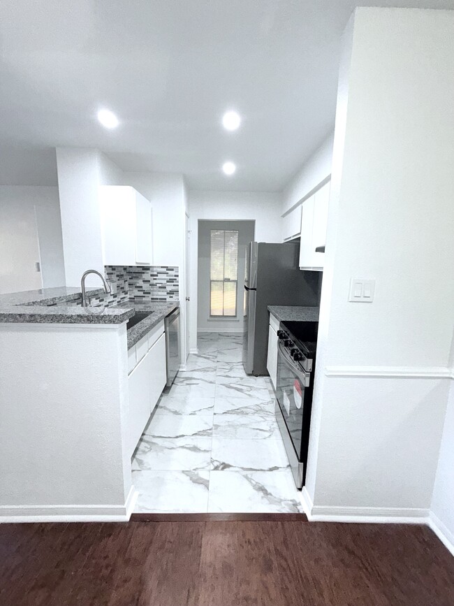 Photo - 1505 Ward Rd Unit 186