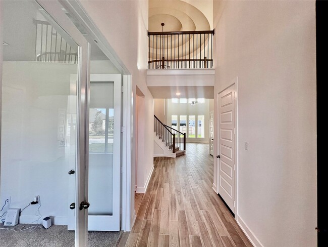 Photo - 1139 Beals Crk St