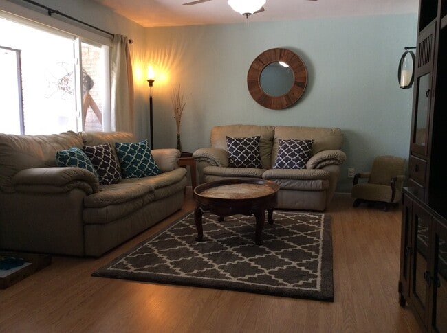 Photo - 533 Legume Drive