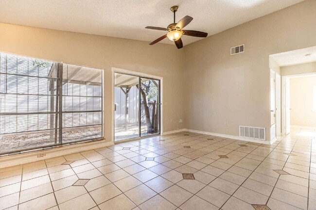 Photo - 9614 South Bend